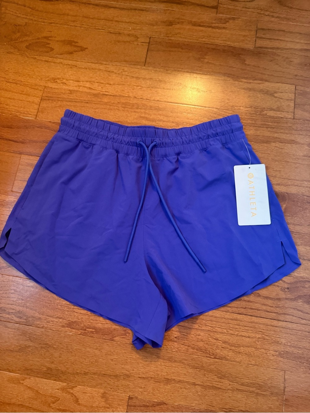 Athleta Crossroads Short Purple Size Small NWT